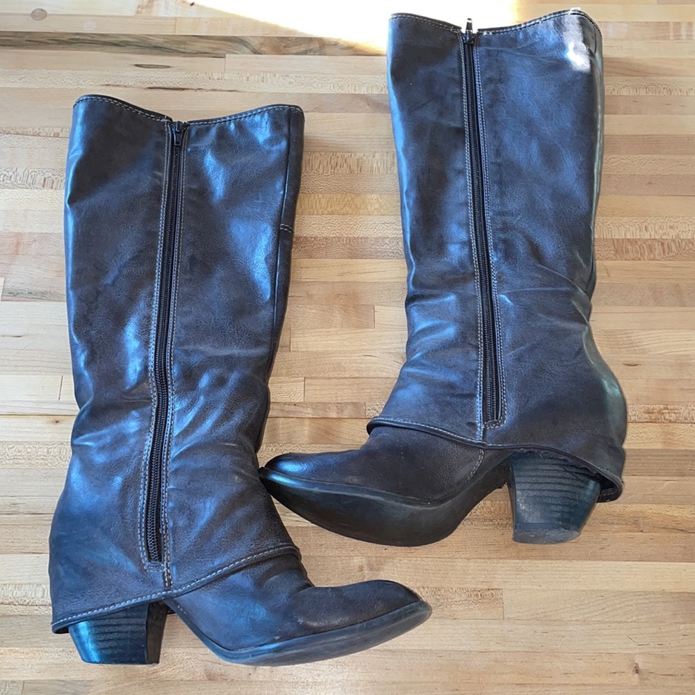 Fergalicious by Fergie Boots - Picture 8 of 10